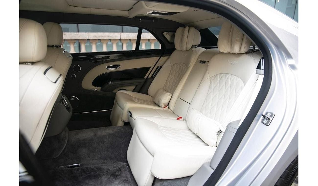 Bentley Mulsanne 6.75 V8 Auto Euro 6 4dr EWB RIGHT HAND DRIVE