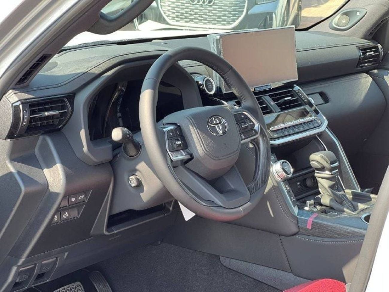 Toyota Land Cruiser VXR 3.3L DSL A/T // 2025 // FULL OPTION WITH RADAR , 360 CAMERA , LEATHER & POWER & COOLING SEATS //