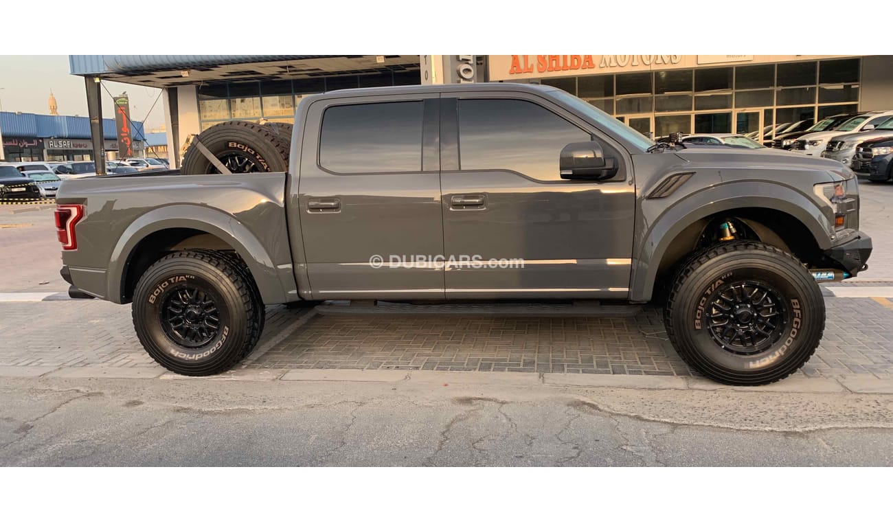 Used Ford F 150 Raptor Ford Performance 3,5 2018 for sale in Dubai - 347635
