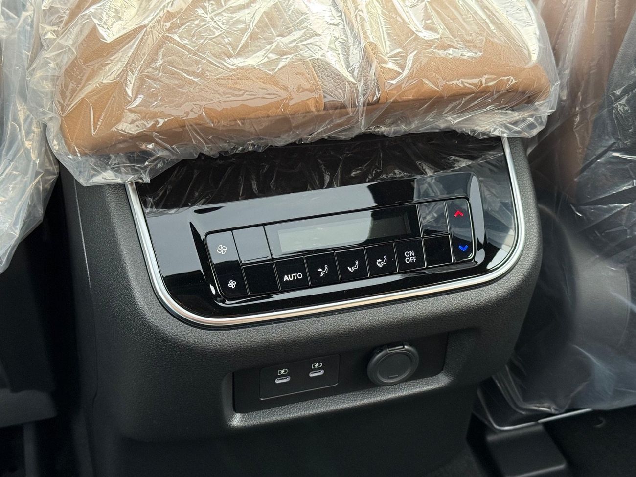 Nissan Patrol LE Platinum City 3.5L 2026 black inside Tan  interior