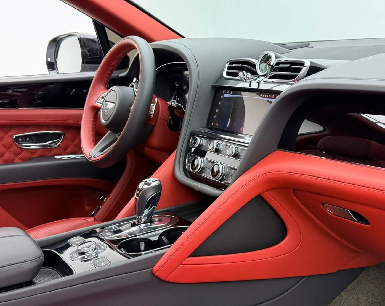 بنتلي بينتايجا 2023 Bentley Bentayga First Edition, Warranty, Full Service History, Fully Loaded, GCC