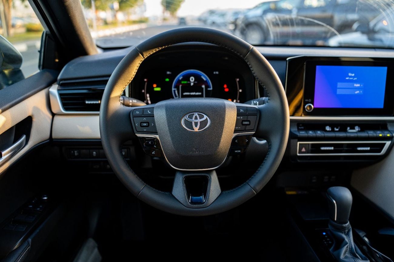 Toyota Camry Toyota Camry Hybrid 2026 2.5L LE  5th Generation