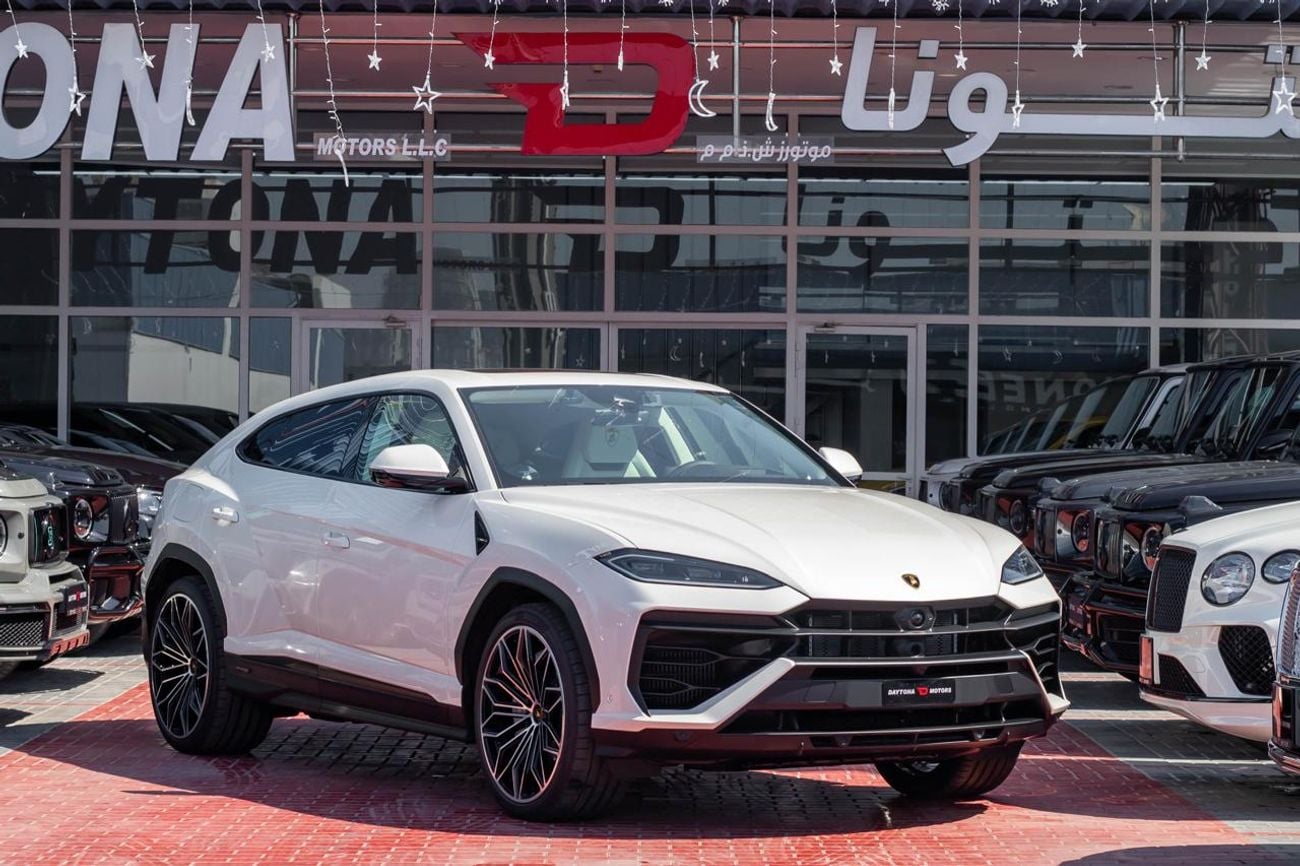 Lamborghini Urus Lamborghini Urus SE | 2025 | 1,200km