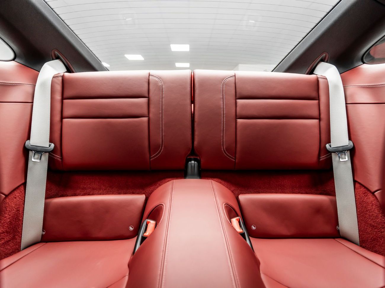 Porsche 911 Carrera 3.0L (380 HP) Coupe 2025 Porsche 911 Carrera, 2027 Porsche Warranty, Brand New, GCC