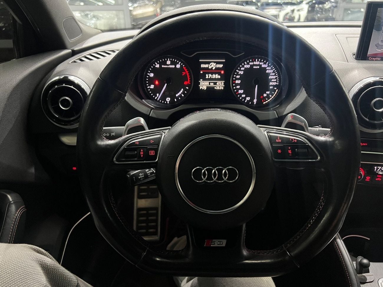 Audi S3 STD TFSI quattro 2.0L
