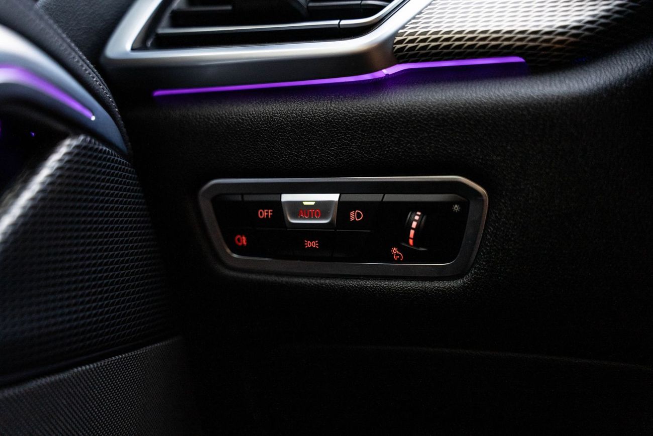 BMW X6 40i M Sport 3.0L M-Kit 40i XDrive 2023 Full Service History GCC