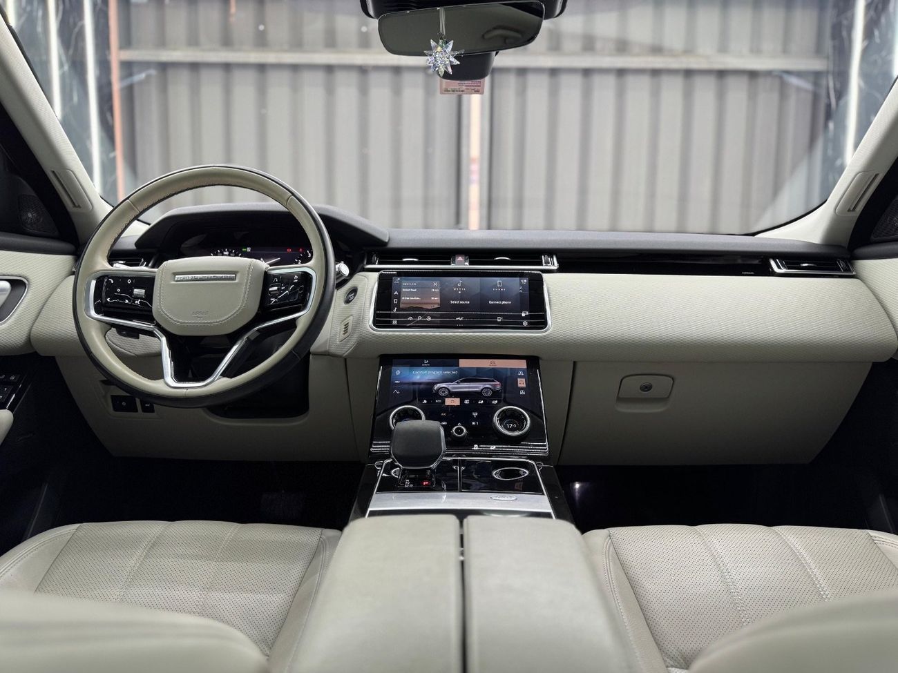 لاند روفر رينج روفر فيلار P250 S 2.0L Petrol