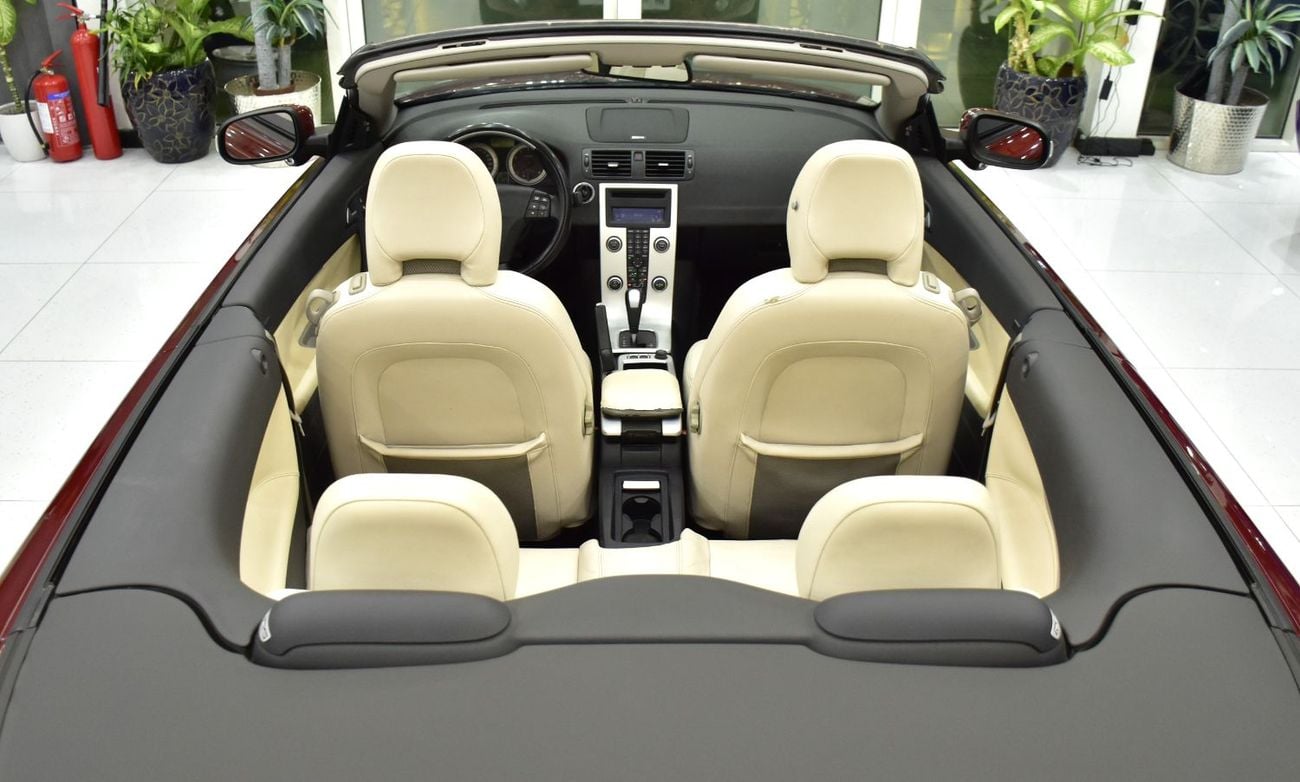 فولفو C70 EXCELLENT DEAL for our Volvo C70 T5 ( 2011 Model ) in Red Color GCC Specs