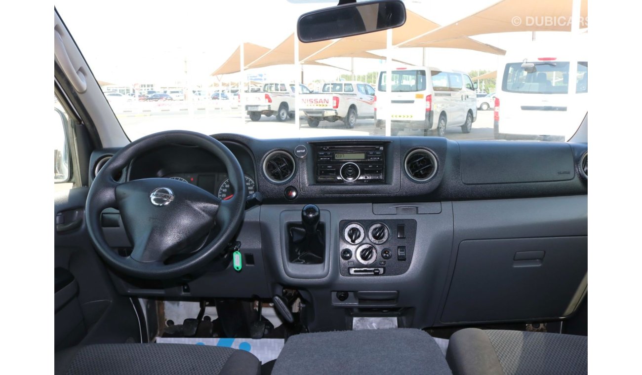 Nissan Urvan 2016 | URVAN STANDARD ROOF - 14 SEATER PASSENGER VAN WITH GCC SPECS AND EXCELLENT CONDITION