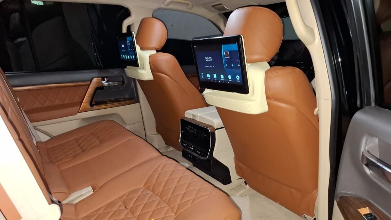 تويوتا لاند كروزر GXR 4.0L (271 HP) 4WD