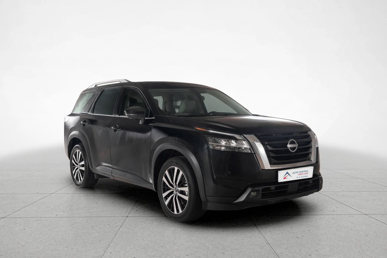 Nissan Pathfinder SV 3.5L (260 HP) 4WD SV 3.5