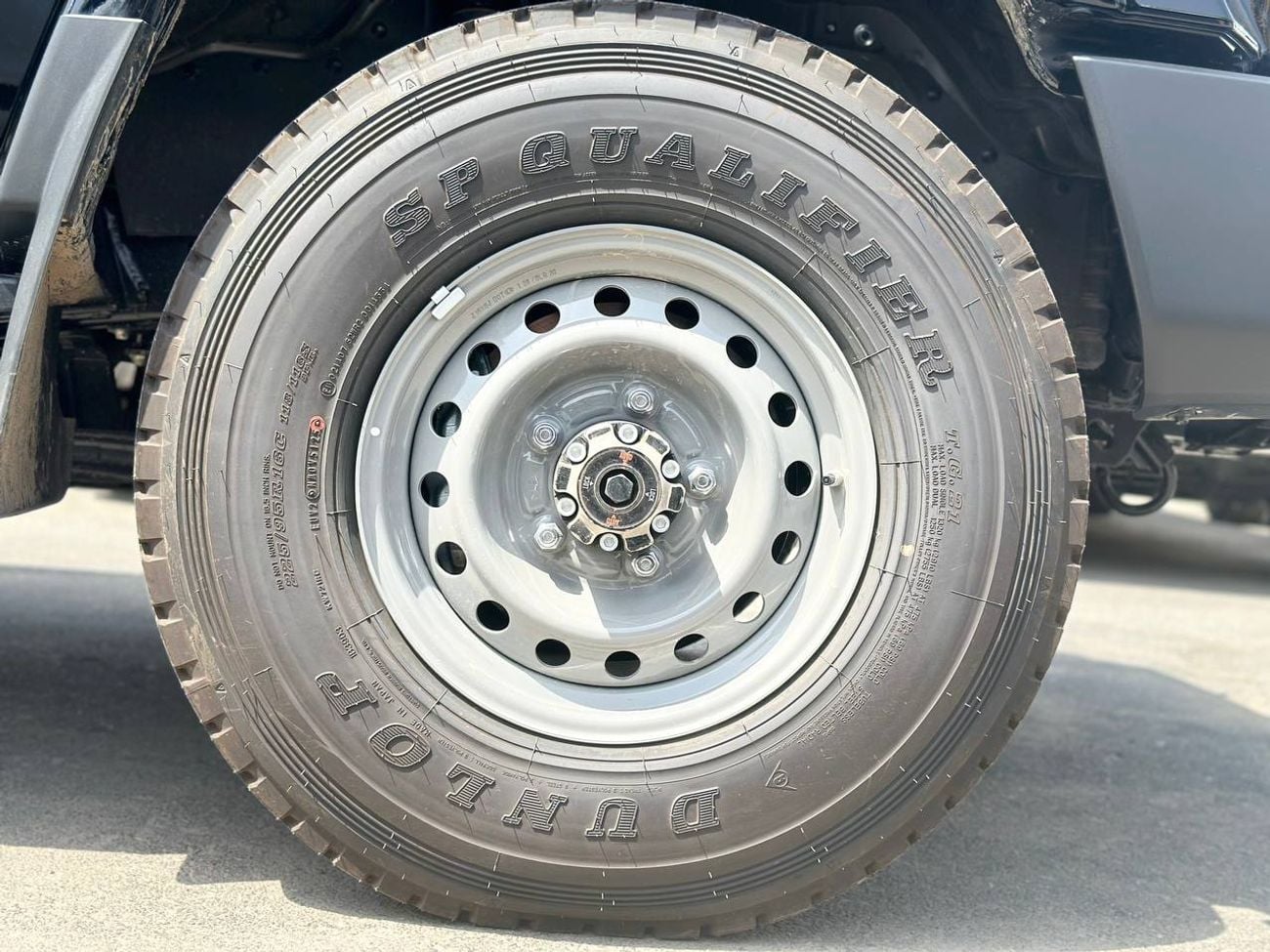 Toyota Land Cruiser 70 LC76 2.8L DSL A/T // 2026 // High Option With Radar , Dvd&Back Camera , Diff Lock , Winch // Special