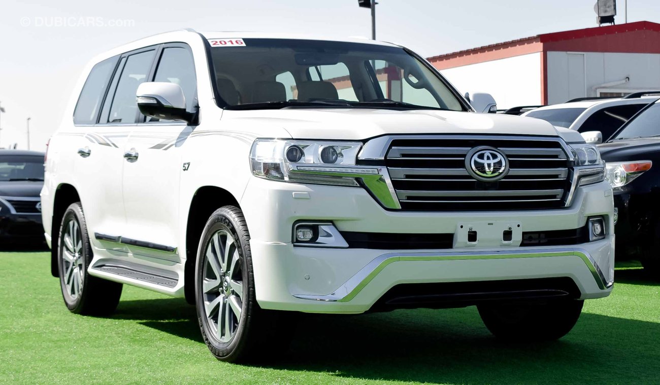 Toyota Land Cruiser VXR V8 5.7L