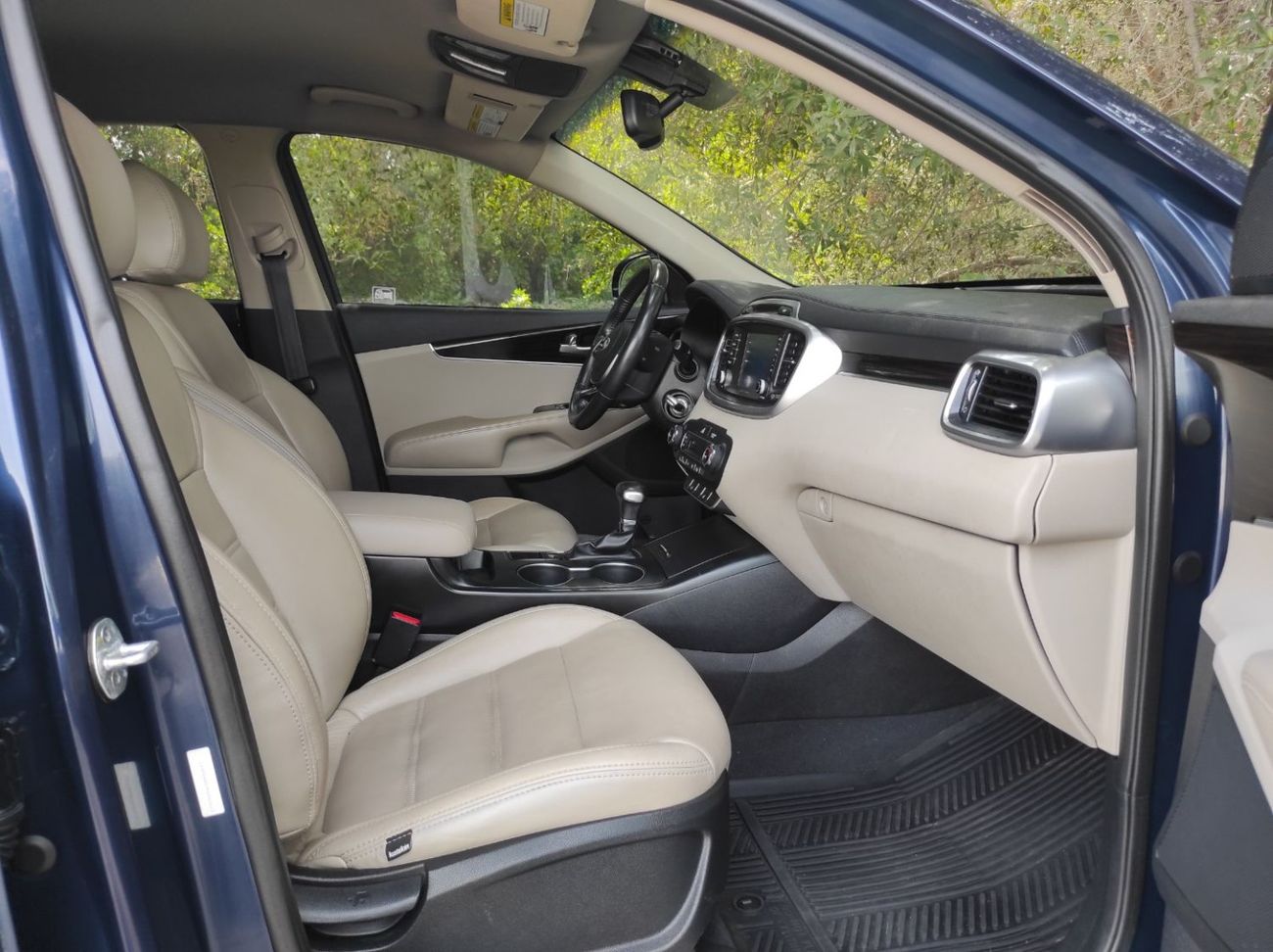 كيا سورينتو EX Top 2.4L Kia Sorrento 2019 usa V6 4×2  3.3