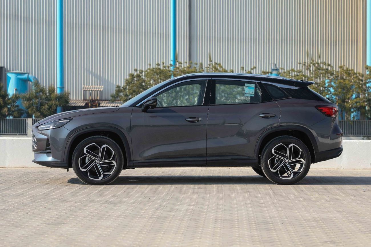 أم جي 1 2024 MG1 1.5 CVT LUXURY - رمادي أسود مزدوج طن من الداخل Black teche | تصدير فقط