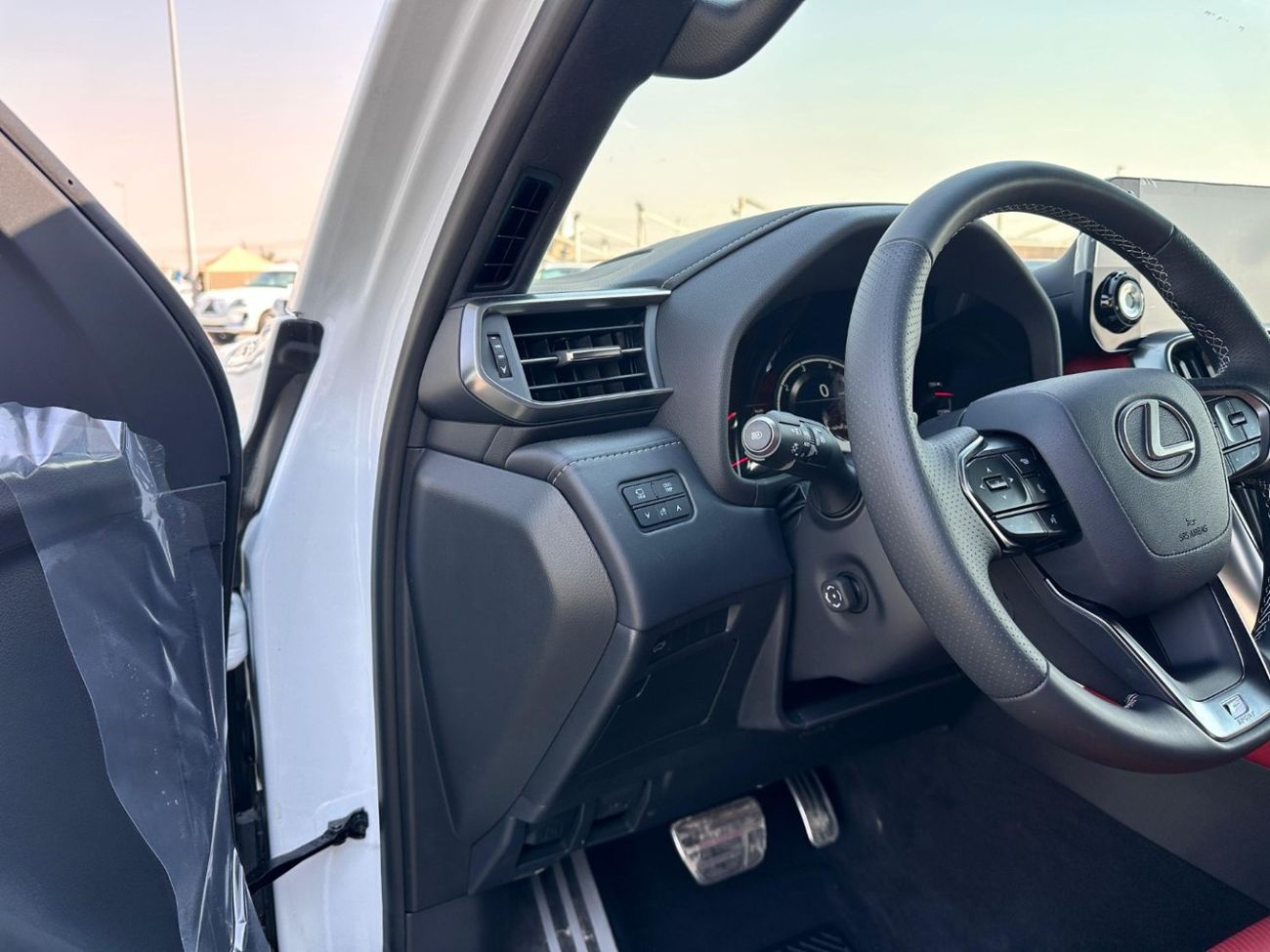 Lexus LX 600 LEXUS LX600 SPORTS EDITION 3.5L 4WD 5DOOR SUV 2024