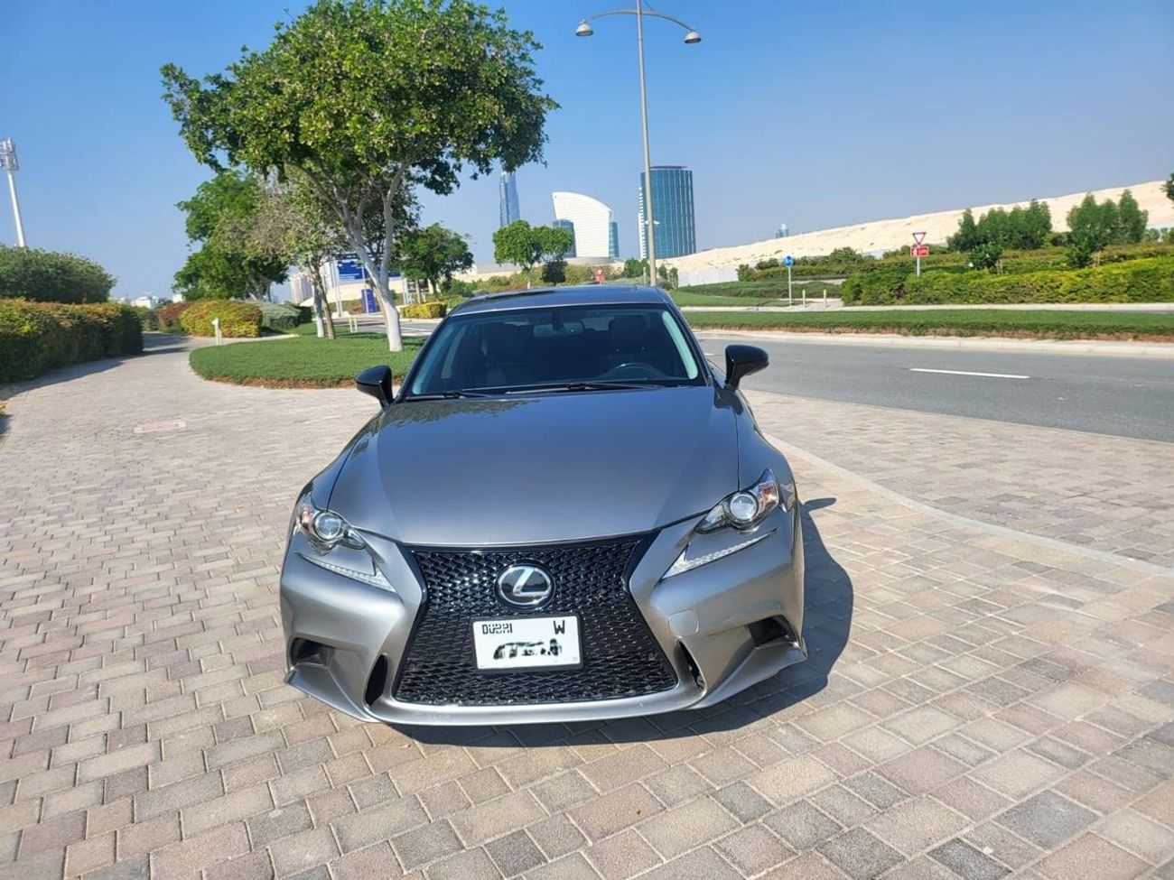 لكزس IS 250 F Sport 2.5L