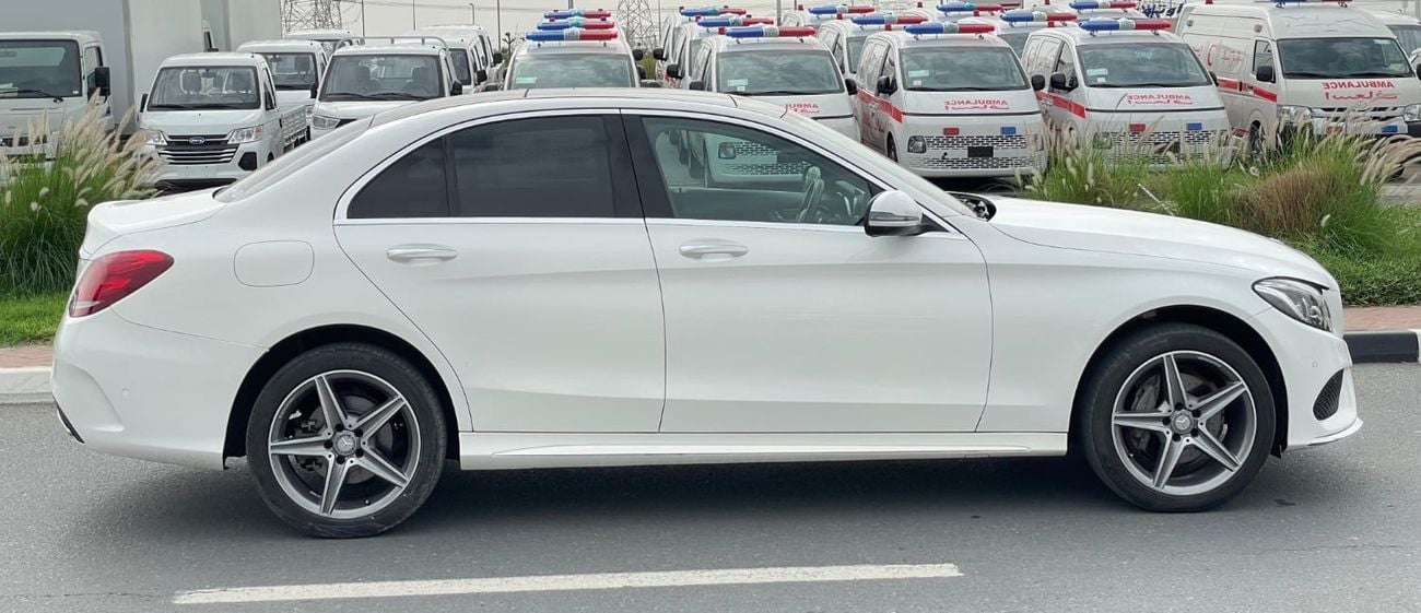 Mercedes Benz C200 AMG