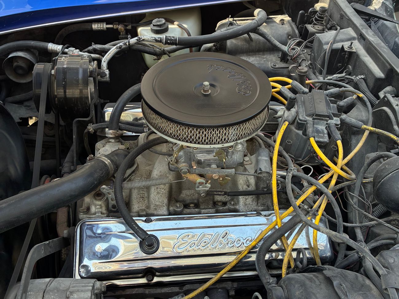 Chevrolet Corvette Corvette C3 Base Coupe 2-Door with a 5.7L 350Cu.In. V8