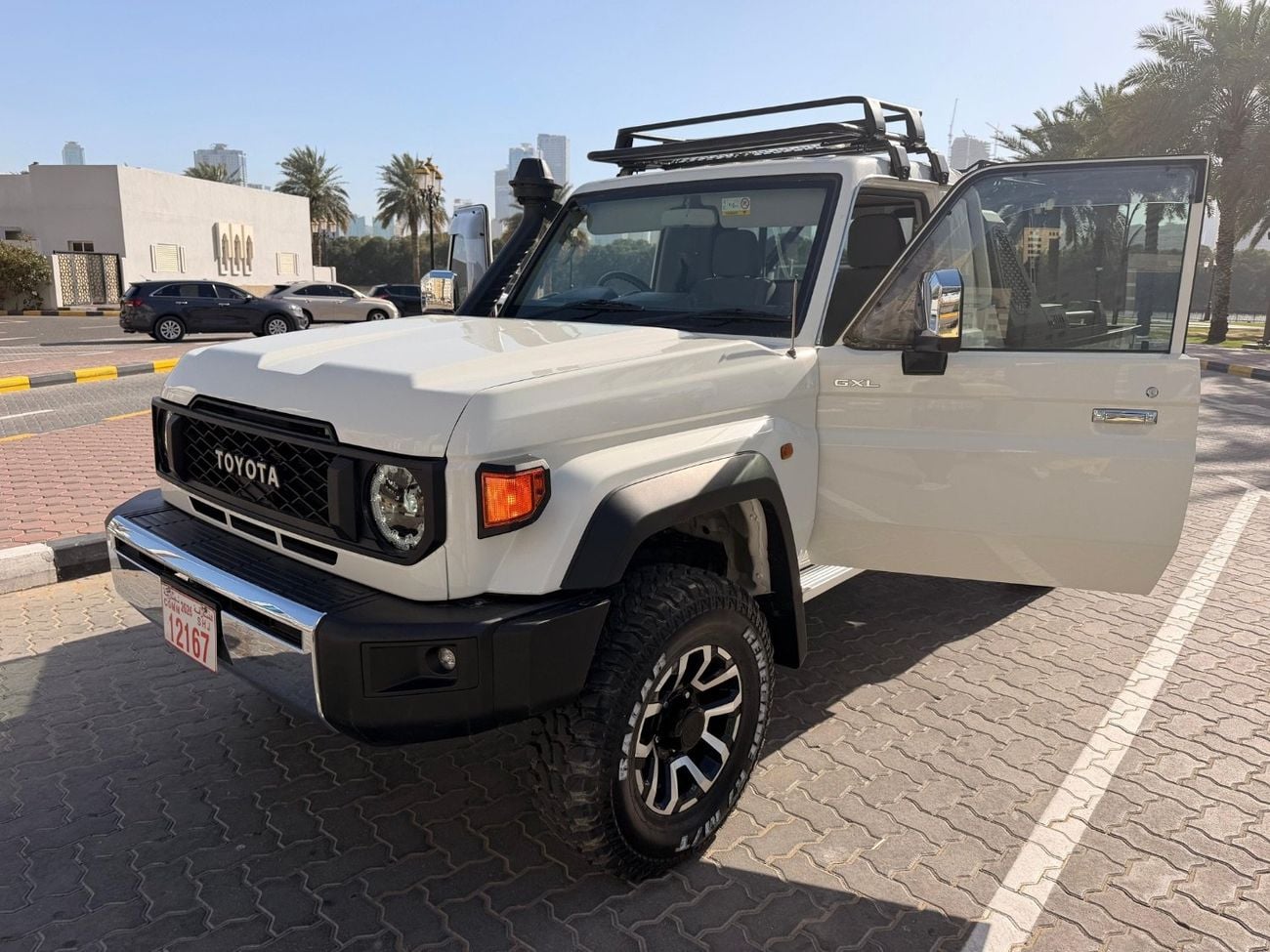 تويوتا لاند كروزر 