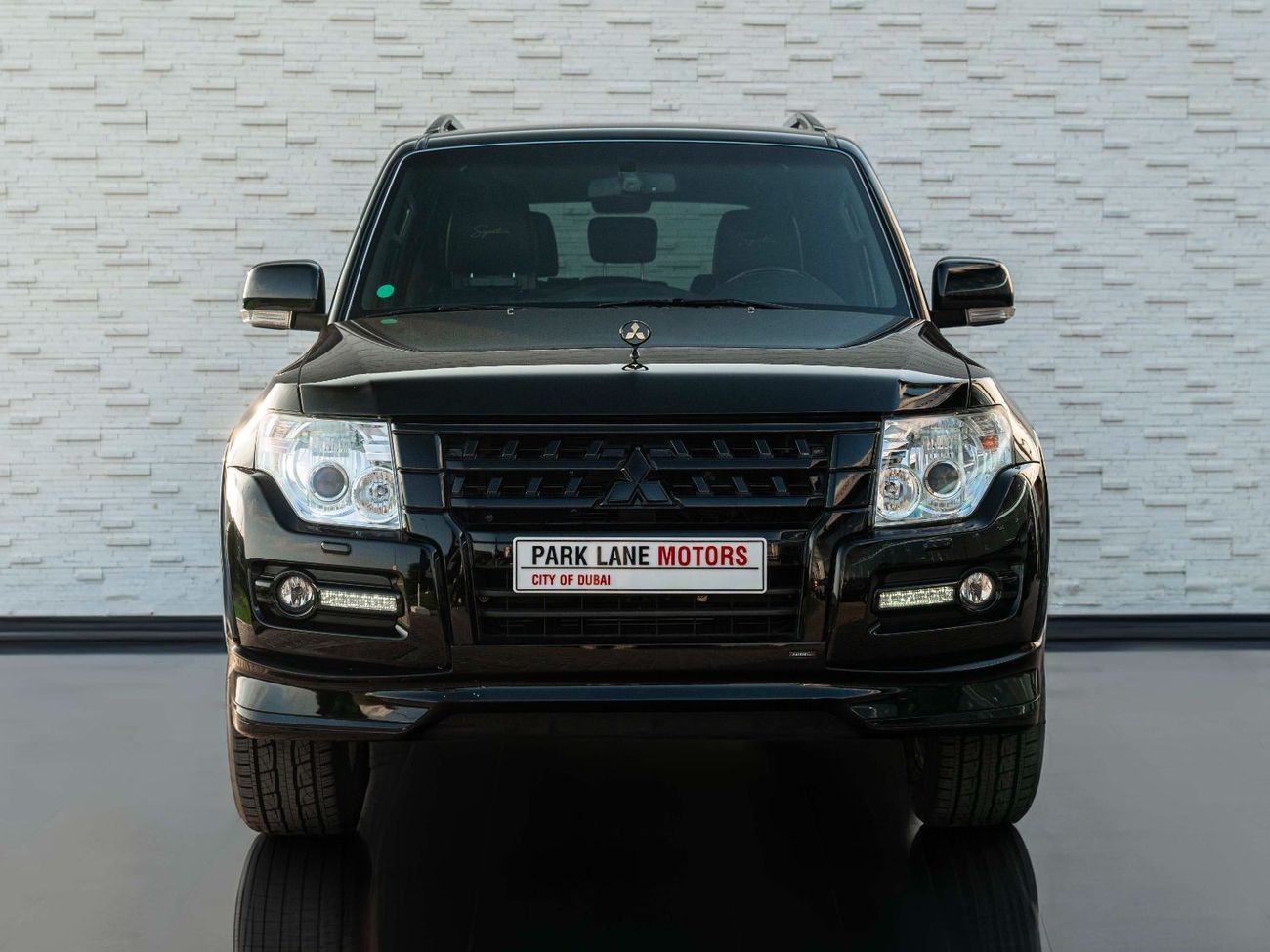 Mitsubishi Pajero AED 2,044 PM • 3.8L SIGNATURE - FINAL EDITION • BRAND NEW • OFFICIAL MITSUBISHI WARRANTY UNTIL 2027
