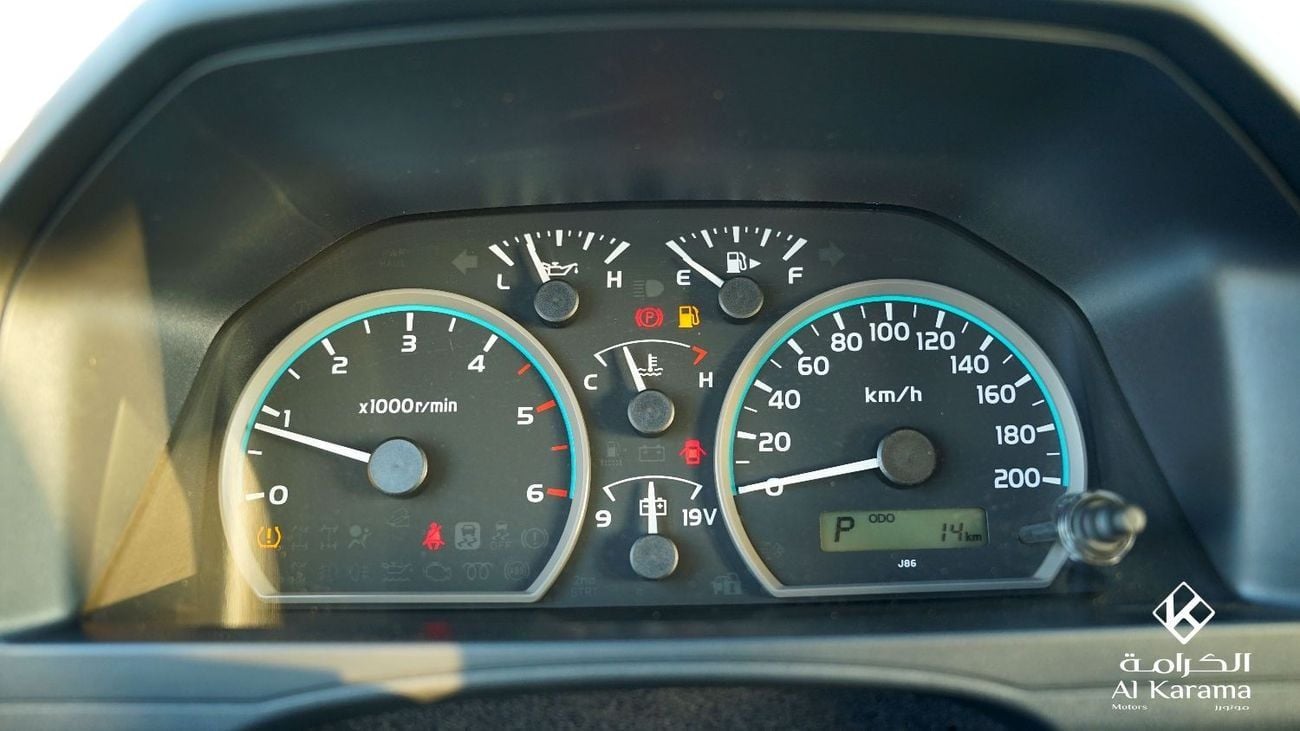 Toyota Land Cruiser Pick Up Toyota Land Cruiser Pick Up 2.8L LX Diesel | Automatic | 4x4 | Diff Lock | Cruise Control | Double C