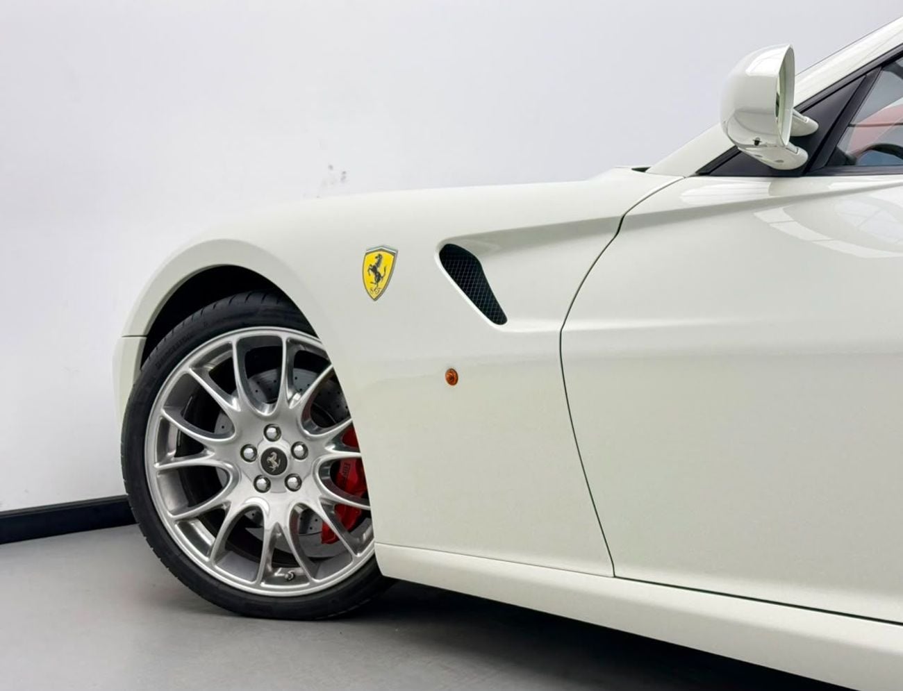 فيراري 599 GTB 2007 Ferrari 599 GTB, Full Service History, Fully Loaded, Excellent Condition, Japanese