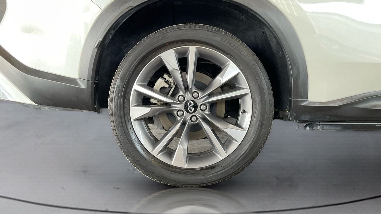 إنفينيتي QX60 LUXE | شامل الضمان | 0 ﺪﻔﻋﺓ ﺃﻮﻟﻯ