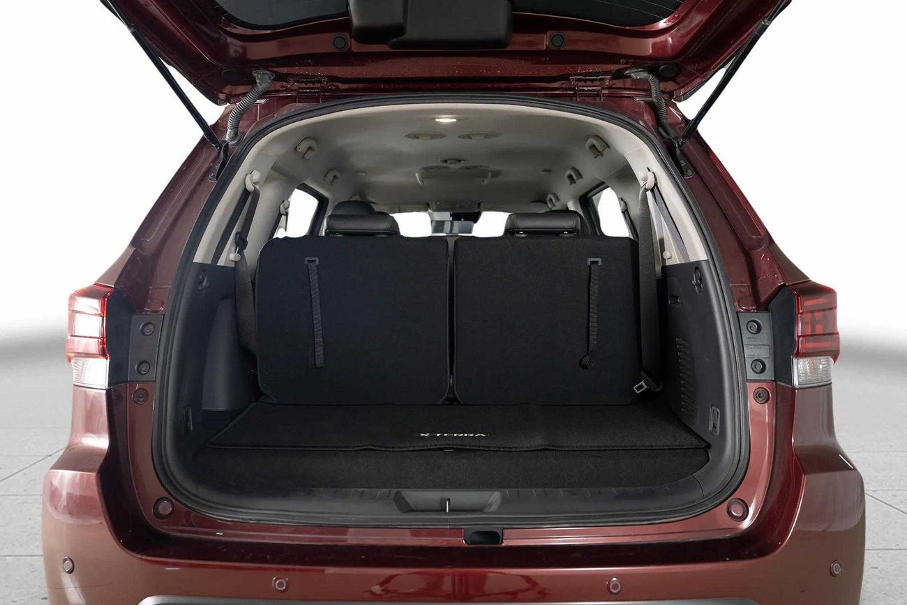 Nissan XTerra Platinum 2.5L 4WD PLATINUM 2.5