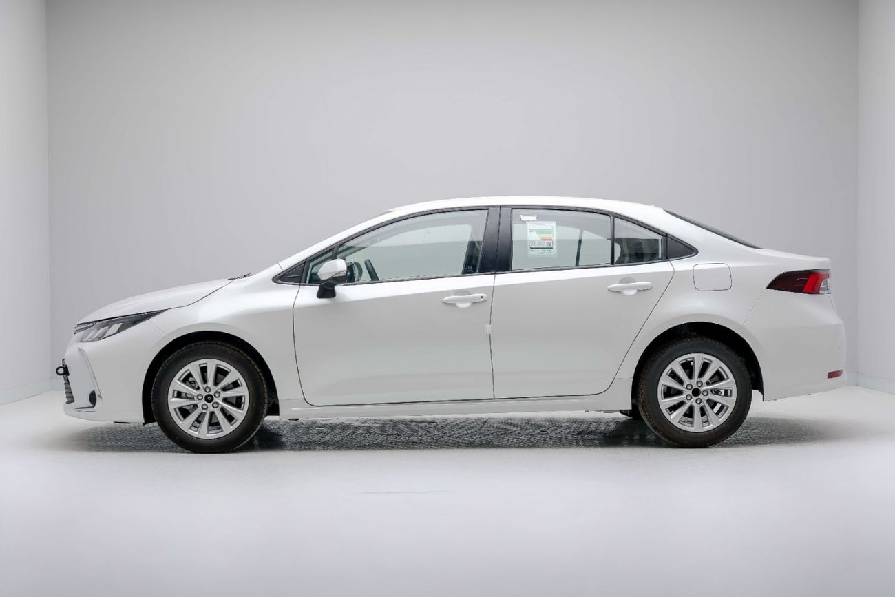 تويوتا كورولا XLI 2.0L - Platinum White Pearl Inside Fromage (Fabric) | Export Only