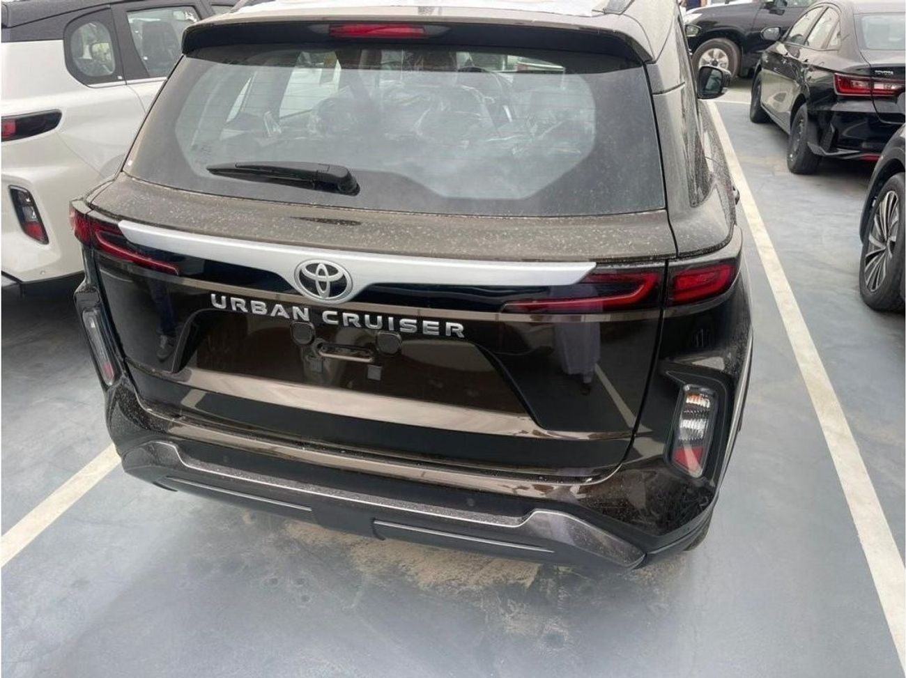 Toyota Urban Cruiser 2023 Toyota Urban 1.5L AT Petrol Zero KM Without Sunroof