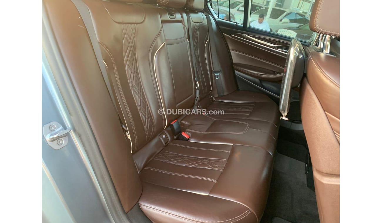 BMW 530i Luxury BMW 530 i_Gcc_2018_Excellent_Condition _Full option