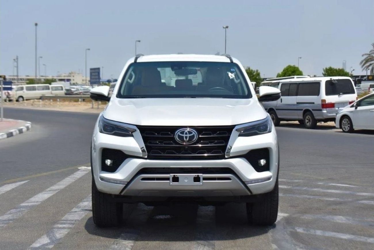 تويوتا فورتونر TOYOTA FORTUNER VX 2.8L DIESEL 4WD 7-SEATER AUTOMATIC