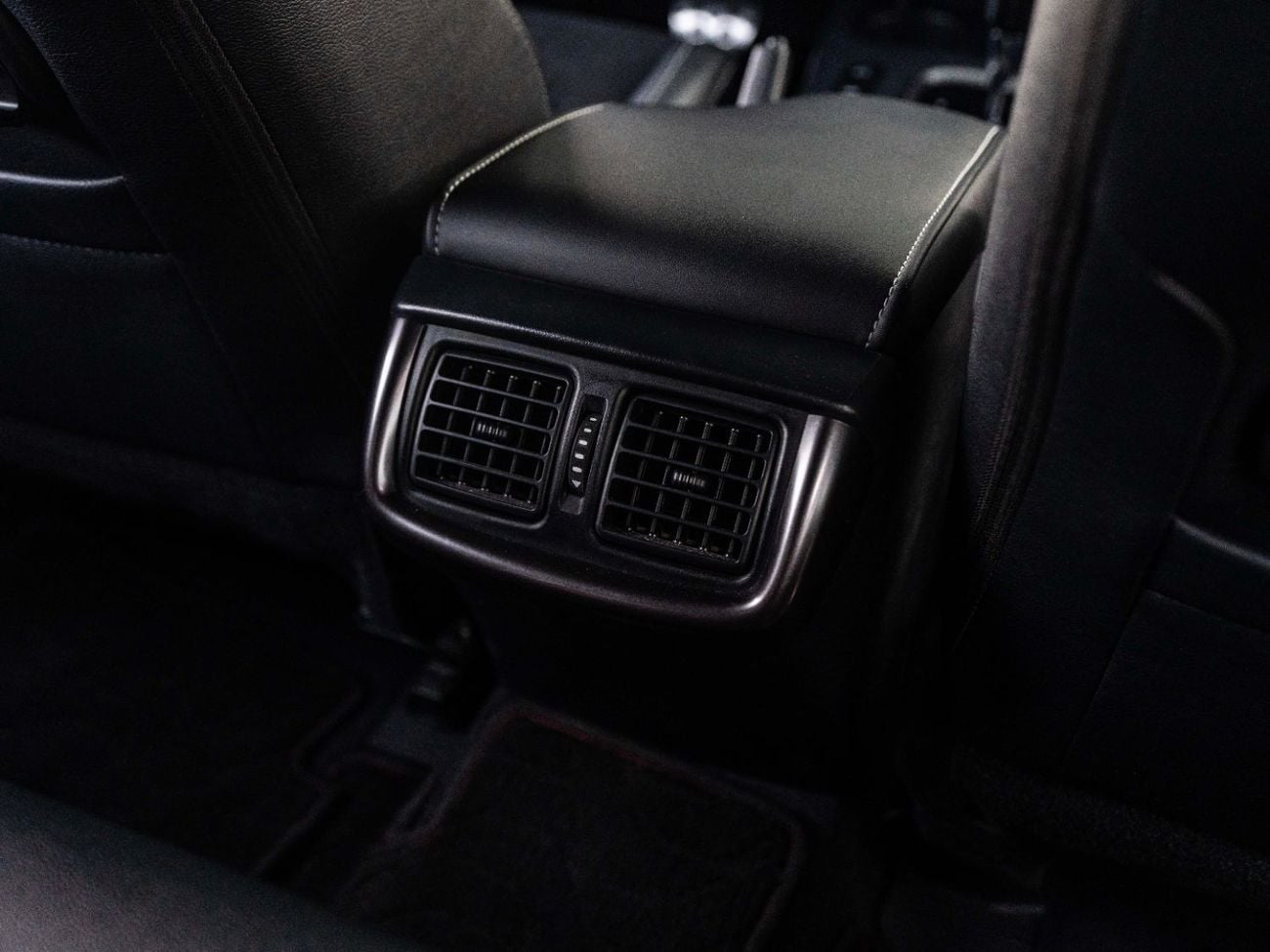 Toyota Hilux GR SPORT
