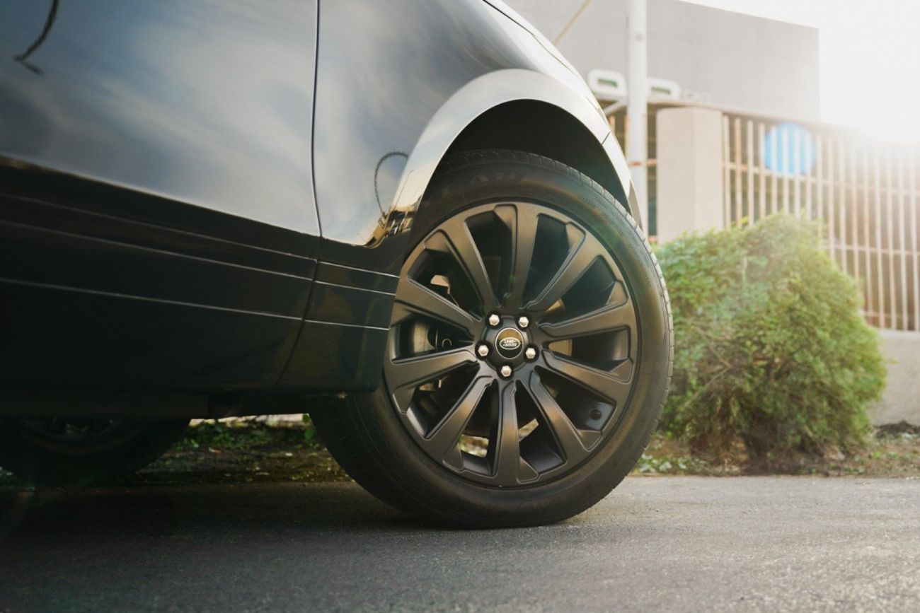 لاند روفر رينج روفر فيلار P250 R-Dynamic SE 2.0L