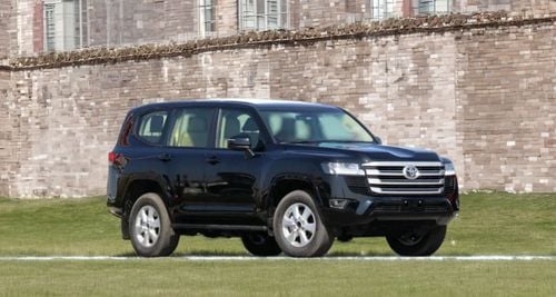 Toyota Land Cruiser 2026 Toyota Land Cruiser LC300 GXR 7-Seater (Without Sunroof) 3.5L V6 Twin Turbo Petrol A/T 4WD Expo