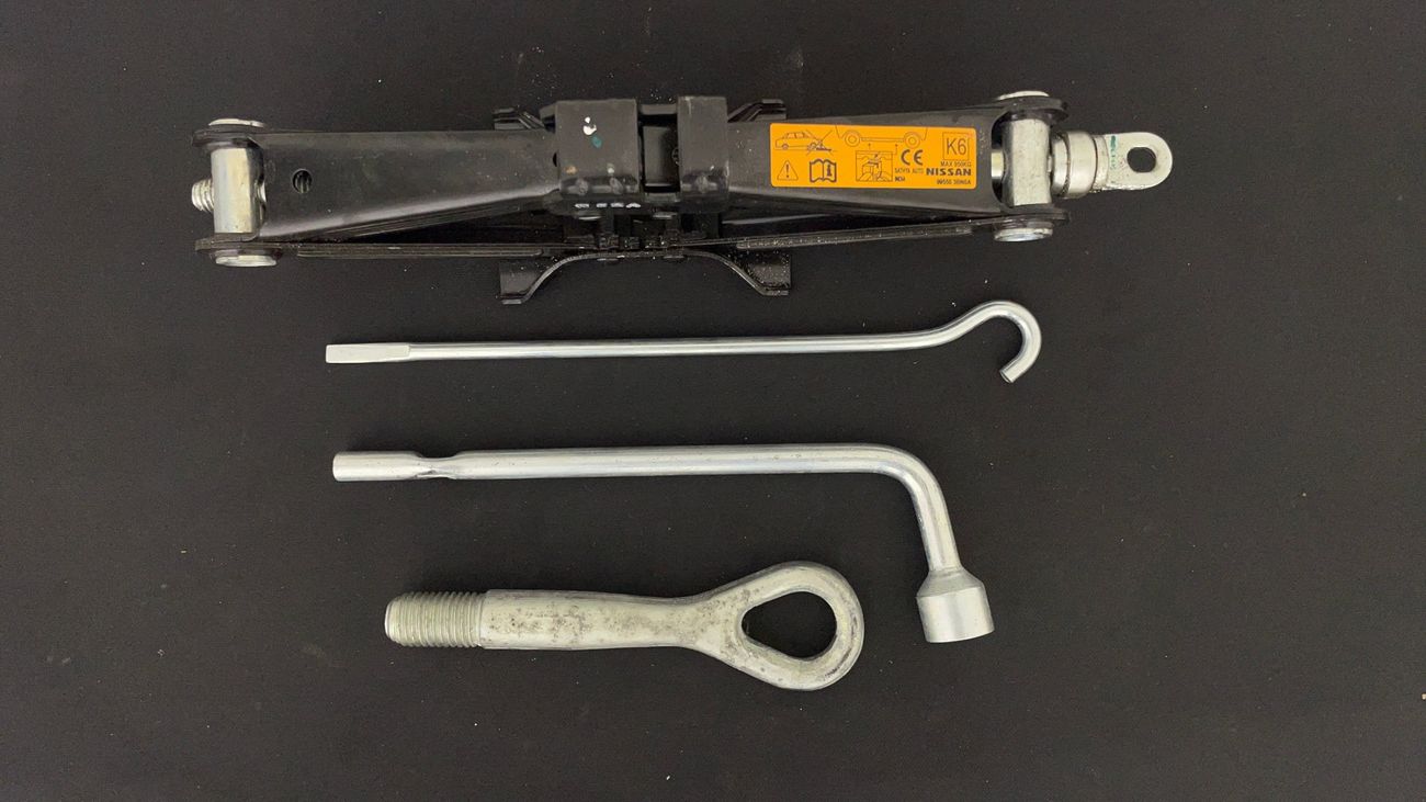 نيسان صني S 1.5 | بدون دفعة مقدمة | اختبار القيادة في المنزل