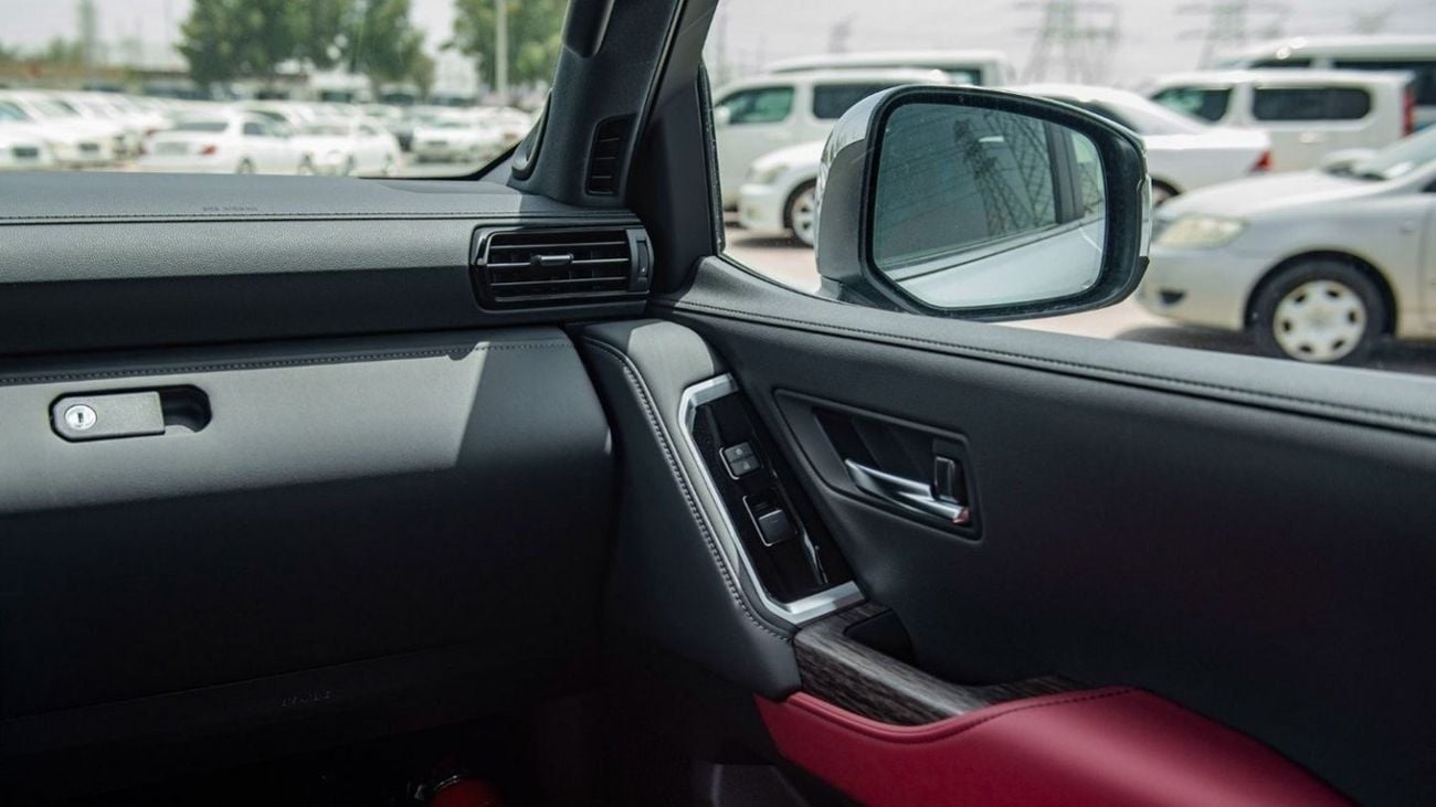 Toyota Land Cruiser TOYOTA LAND CRUISER LC300 VXR 3.3L DIEASEL FULL OPTION 2024