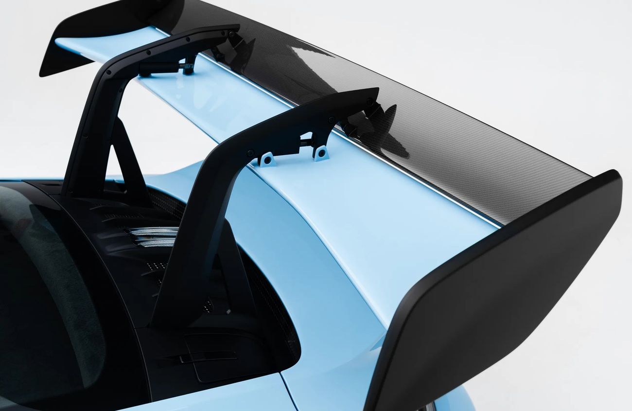 Porsche 911 4.0L F-6 Naturally Aspirated Engine