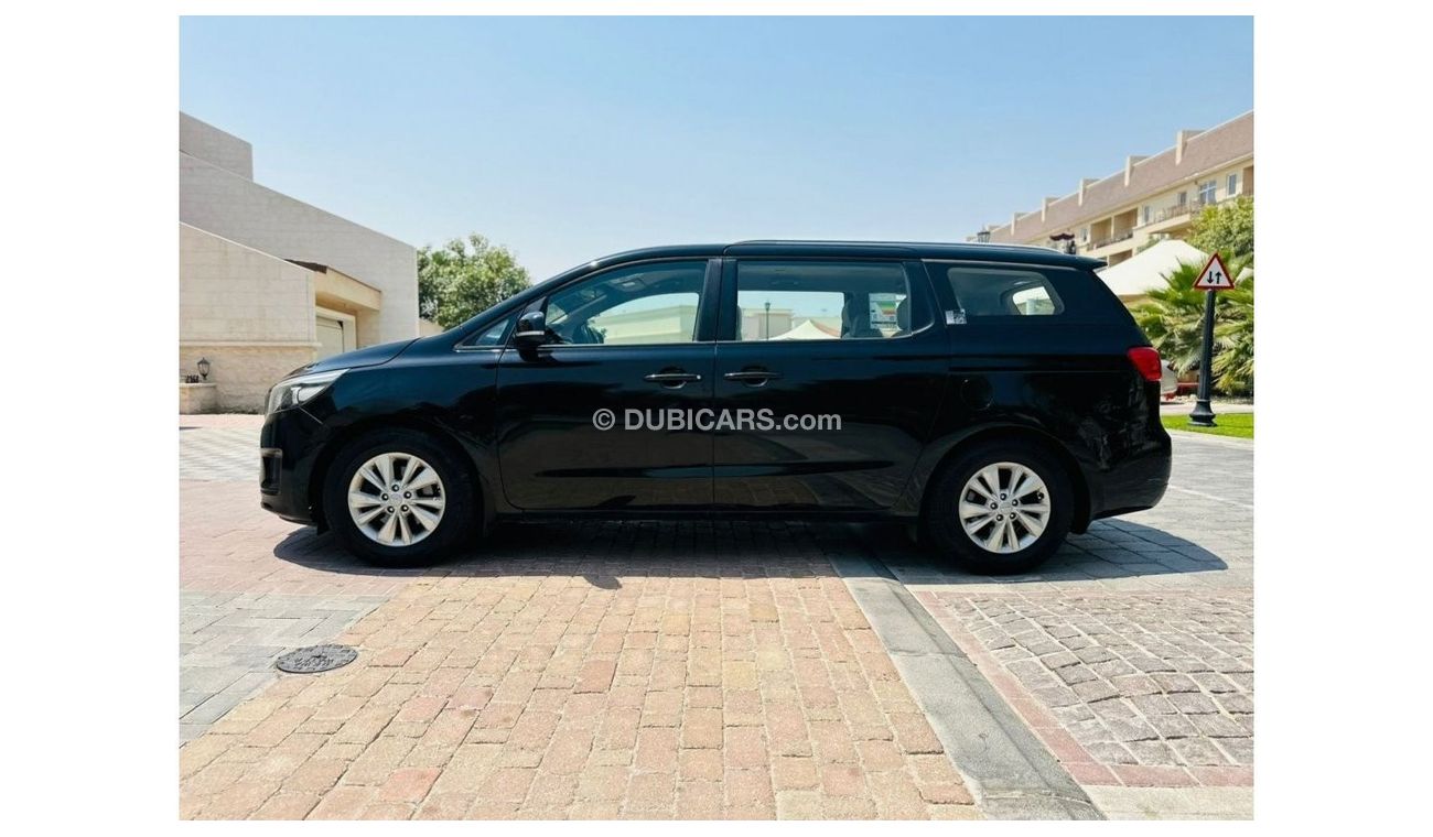 Kia Carnival 1000 PM || GRAND CARNIVAL 3.3 V6 LX || GCC || 0% DP || WELL MAINTAINED
