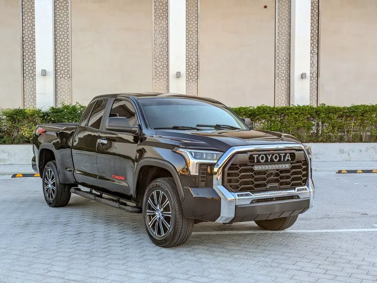 تويوتا تاندرا Facelifted | TRD Off-Road | Powerful