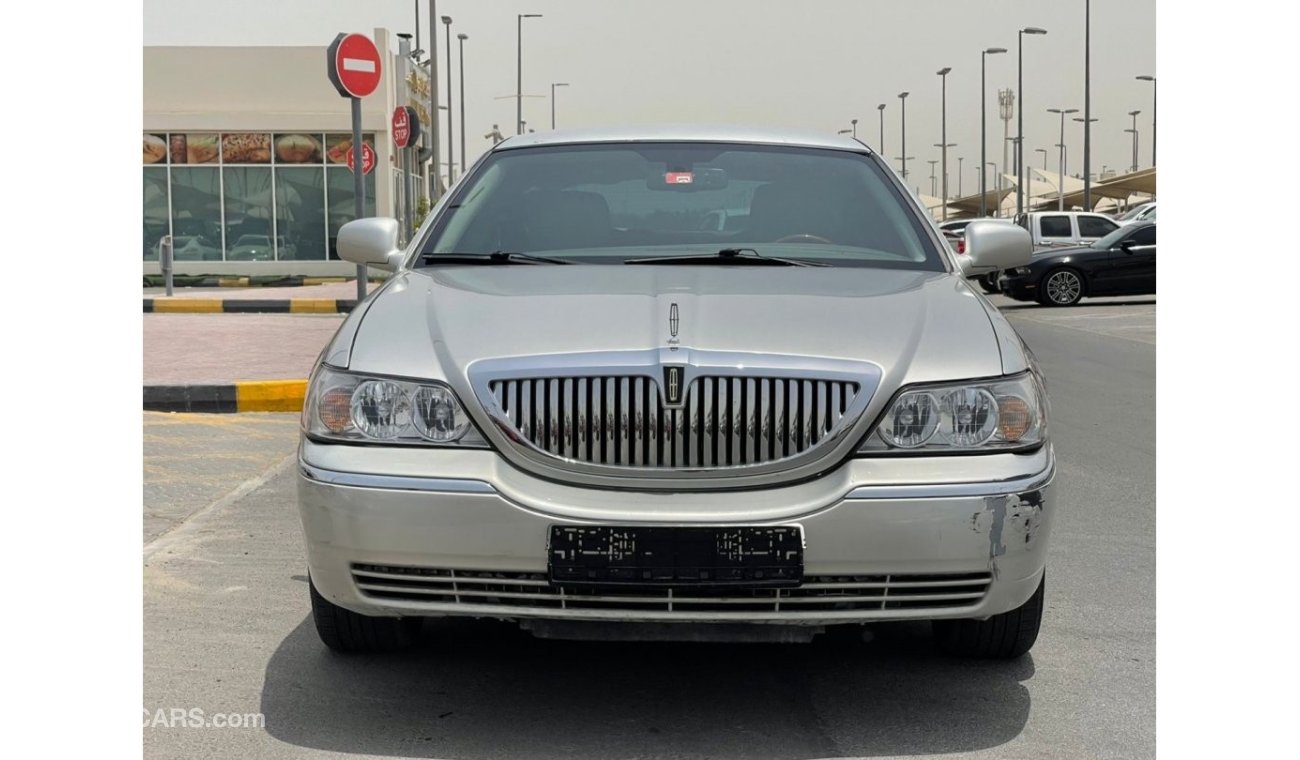 Lincoln Town Car 2011 American model, 8 cylinder, cattle 186000 km