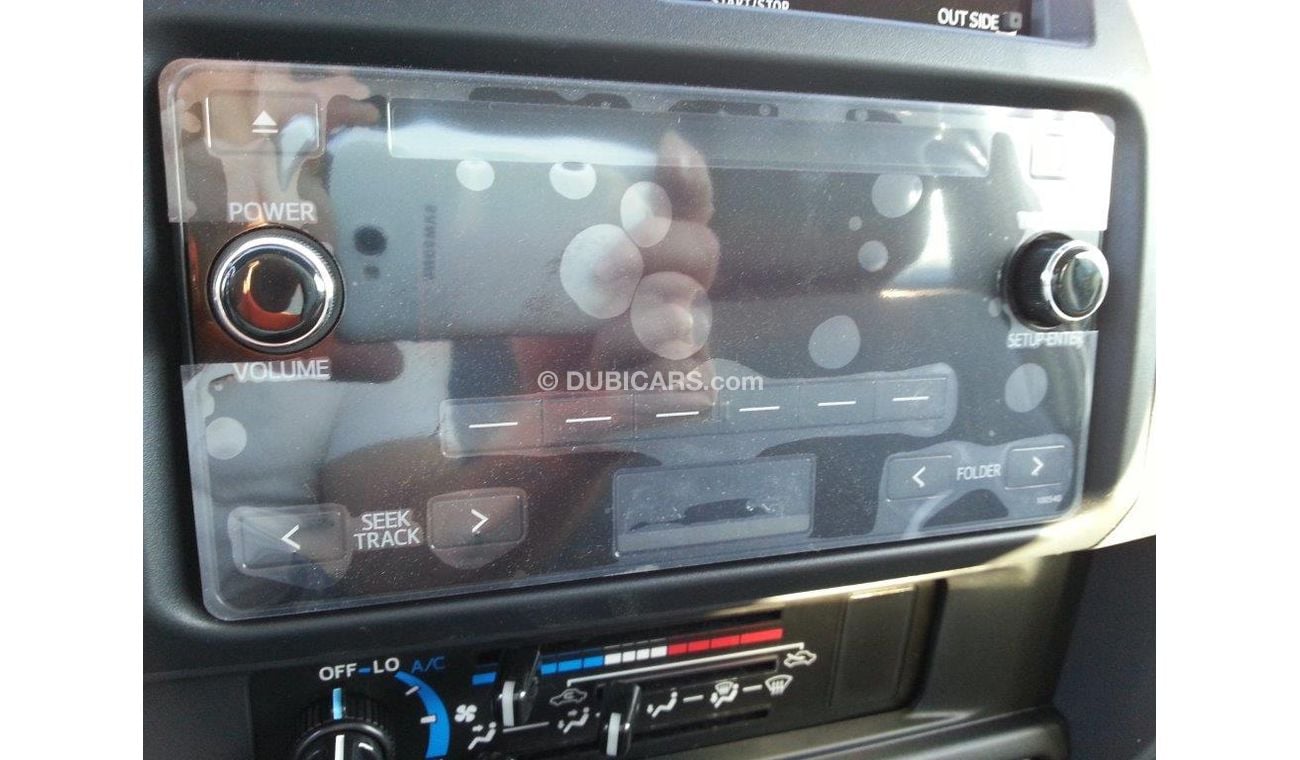 تويوتا لاند كروزر Hard Top 76 LX 10, Petrol engine, 10 Seats