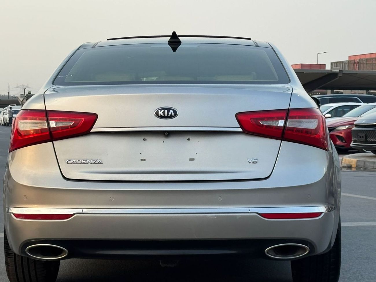 Kia Cadenza LX 3.3L
