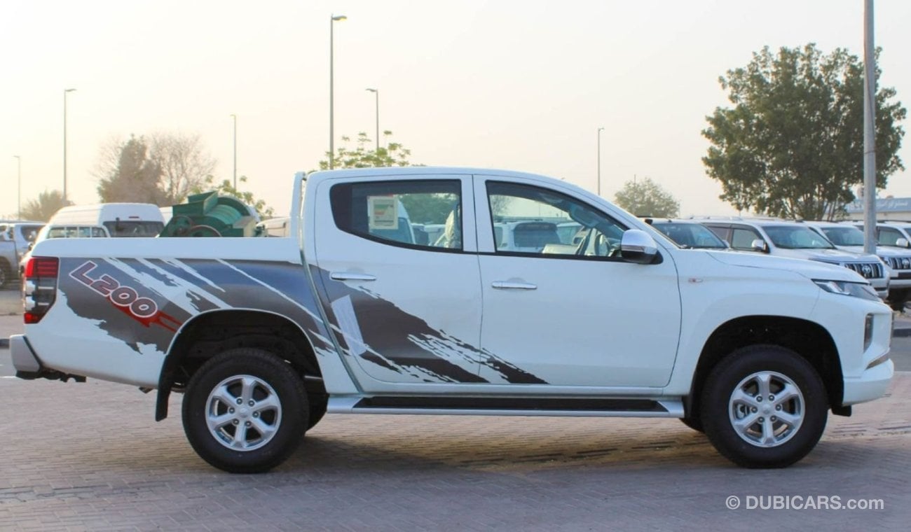 ميتسوبيشي L200 DC 4WD 2.4L DSL CHROME AT