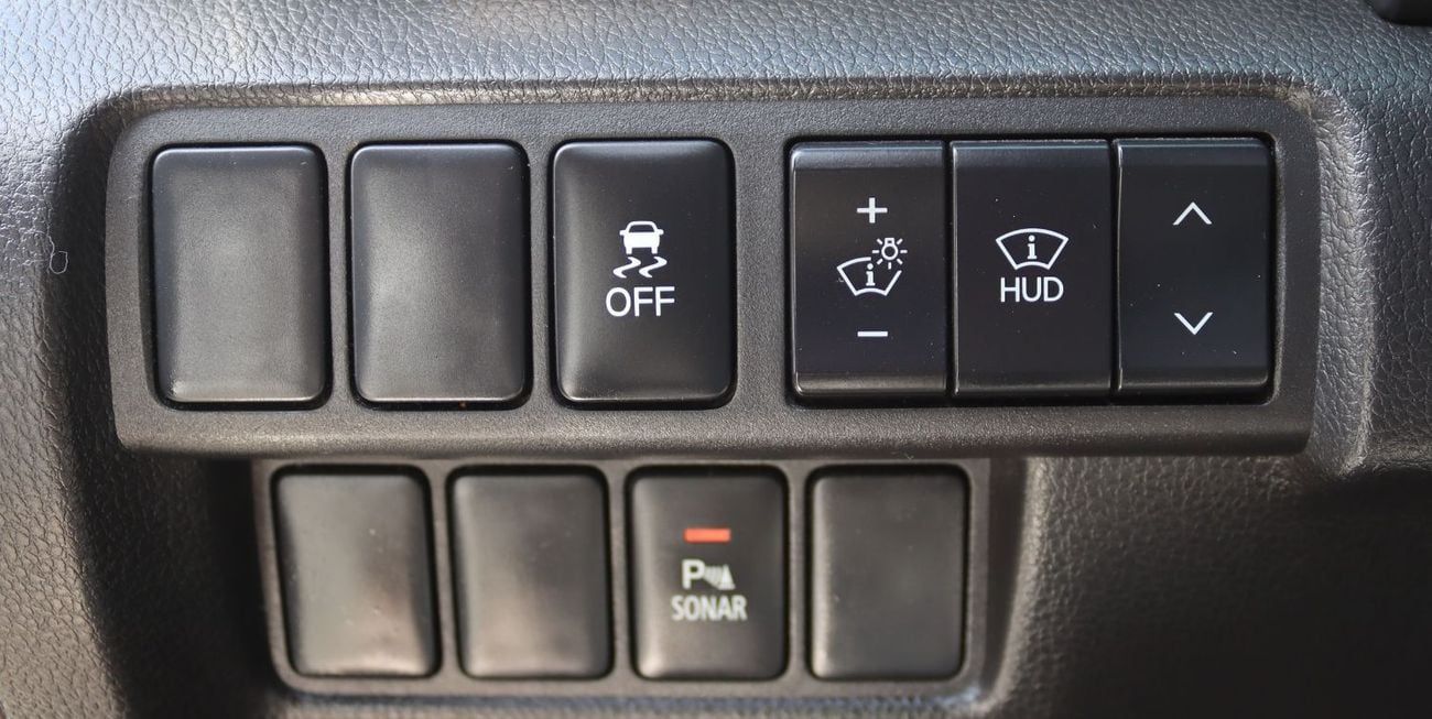 ميتسوبيشي إكلبس كروس ميتسوبيشى إكلبس كروس 2020 - خليجى - بدون حوادث - محرك.1.5L- بحاله ممتازه