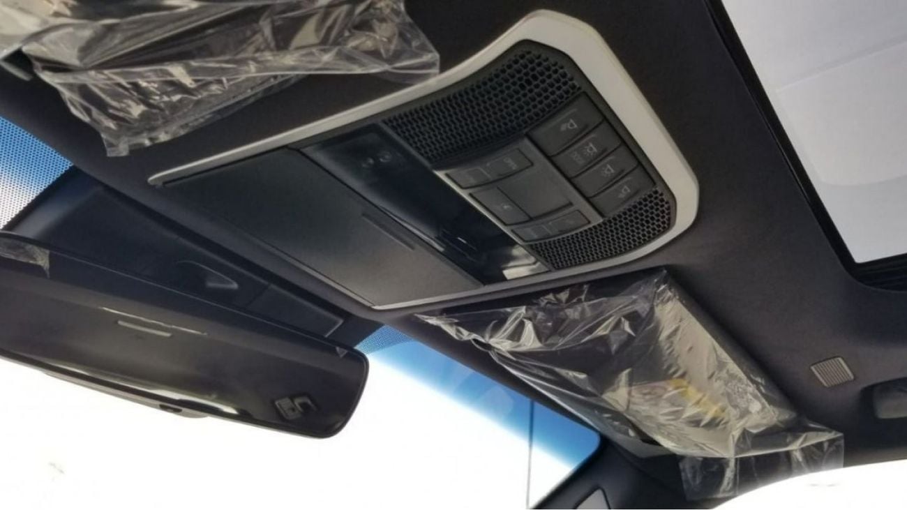 Toyota Land Cruiser 300 3.3L VXR TWIN TURBO DIESEL10 SPEED AUTOMATIC TRANSMISSION