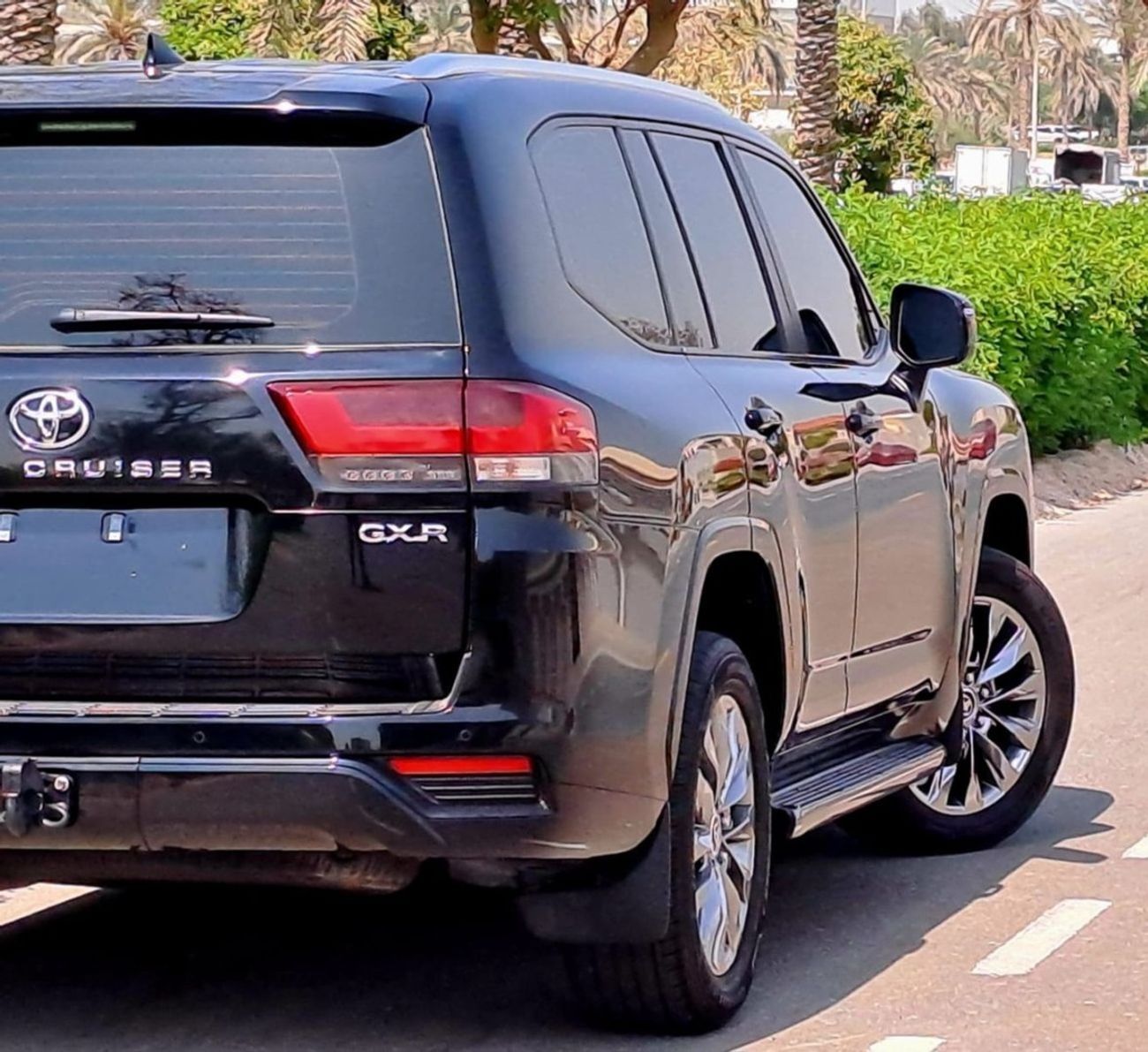 تويوتا لاند كروزر GXR 4.0L 2022 4.0L GCC (3580/-MONTHLY)