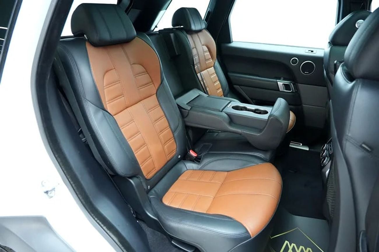 Land Rover Range Rover HSE 5.0L HSE | Agency History