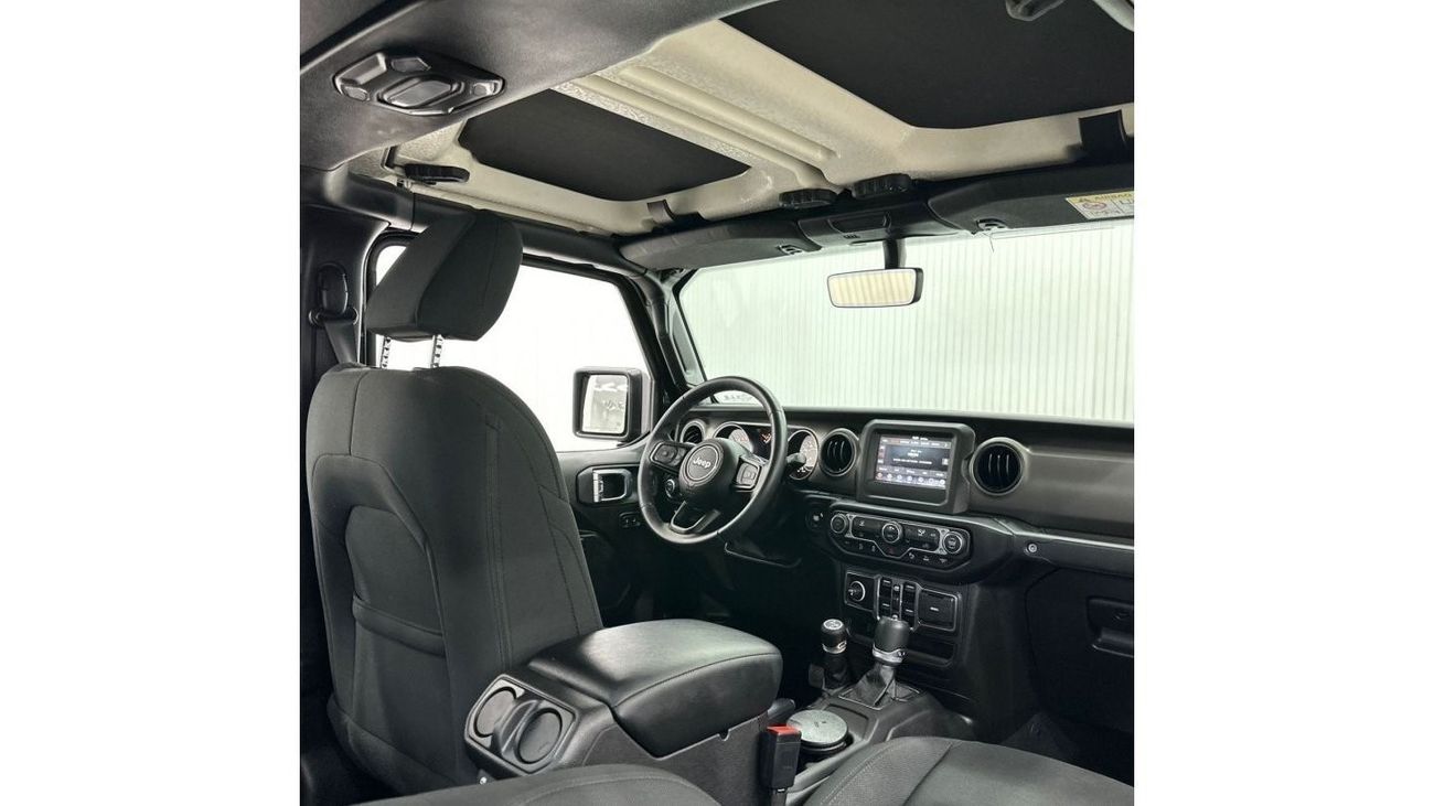 Jeep Gladiator 2021 Jeep Gladiator Sport, Mar 2027 Jeep Warranty, Full Jeep Service History, GCC